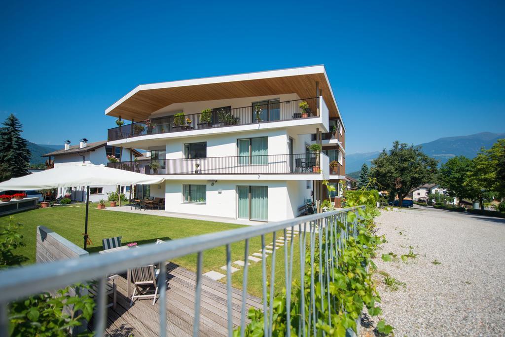 Apartment Edelweiss Brunico Rom bilde